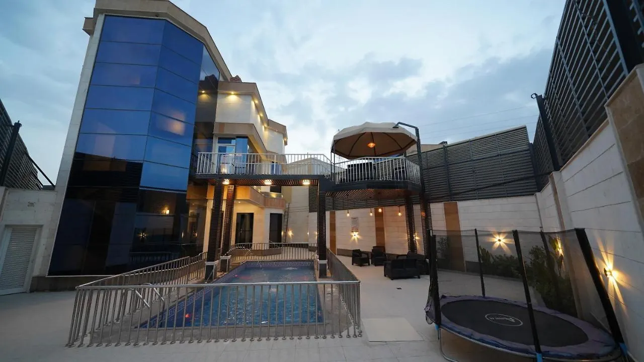 Villa منتجع فلل و شاليهات كافالا سيلفر